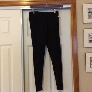 Black VS PINK yoga pants -XS